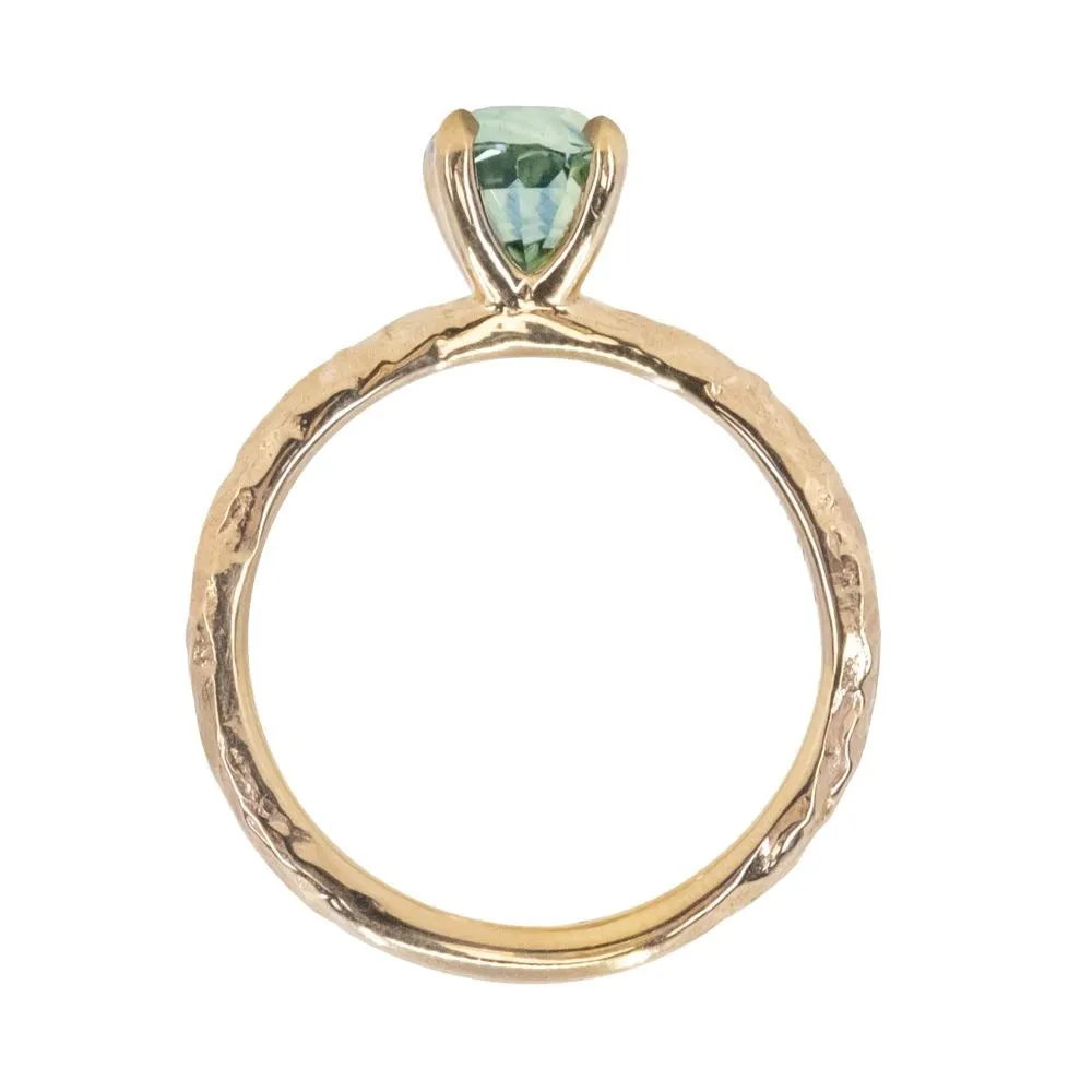 1.62ct Oval Parti Madagascar Untreated Sapphire Evergreen Carved Solitaire in 18k Yellow Gold