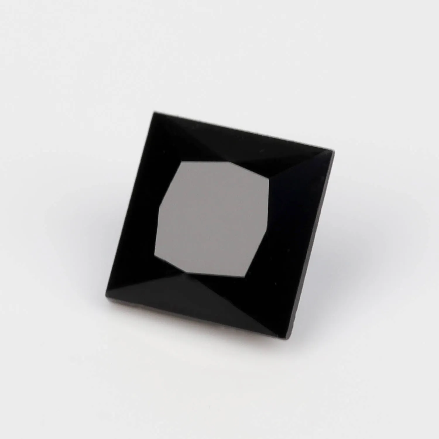 3mm Princess Cut Black Spinel - 106130