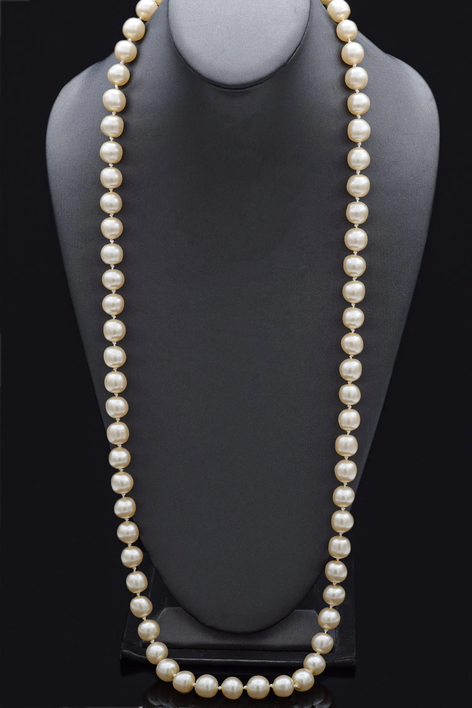 CHANEL CC Vintage Pearl Gold Plated Turnlock Long Beaded Strand Necklace 36"